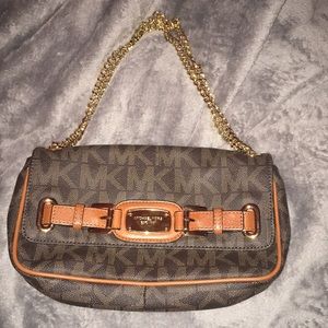 MK large chain shoulder bag